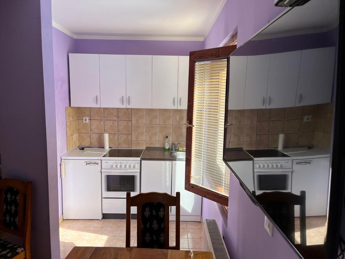 Apartments And Rooms Vicko Brzeće エクステリア 写真