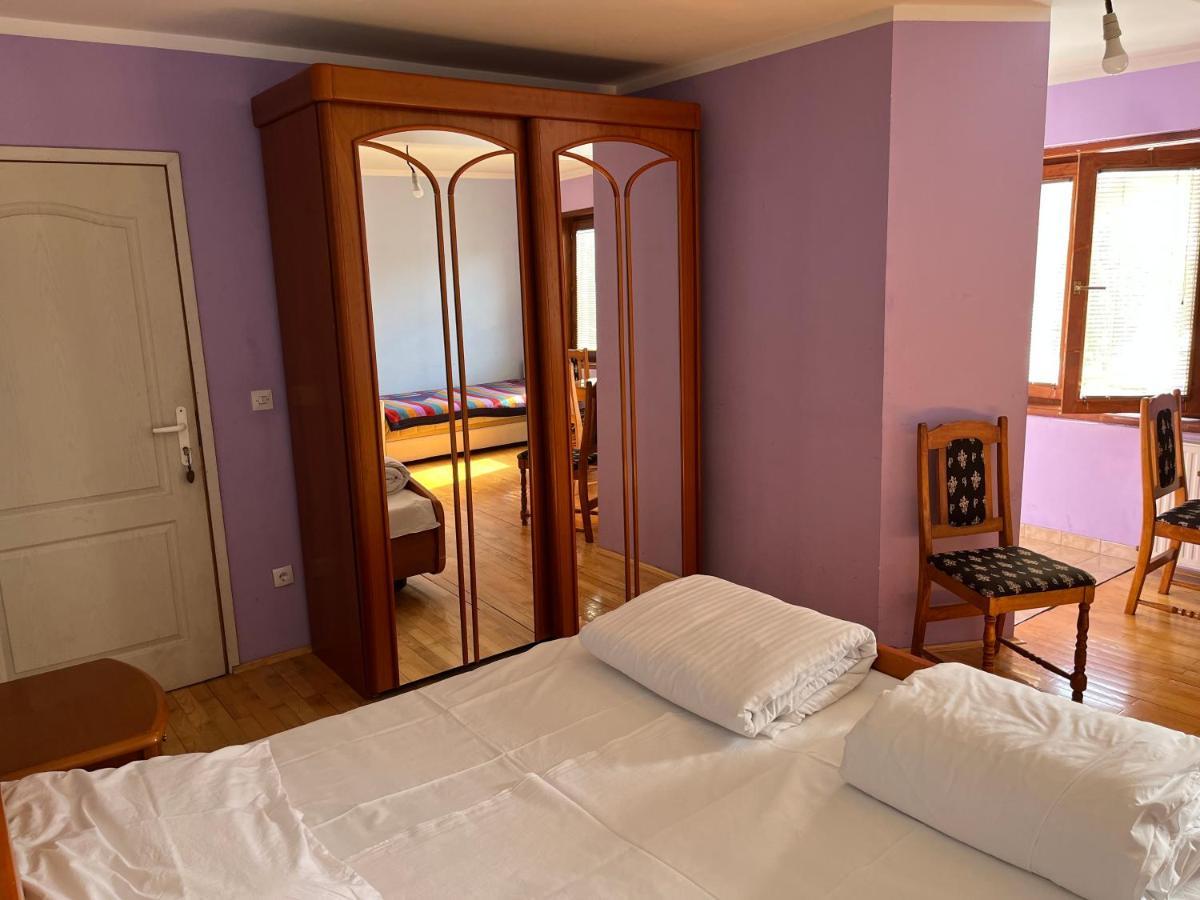Apartments And Rooms Vicko Brzeće エクステリア 写真